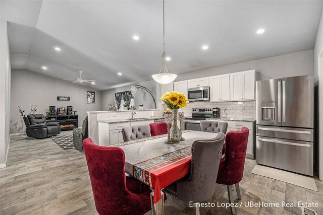 4061 Tributary Drive, Holland, MI 49424