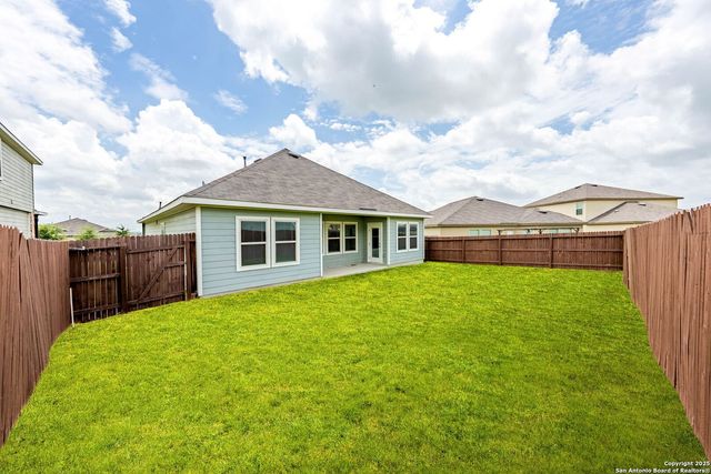 6723 Shiraz Way, Converse, TX 78109