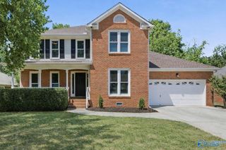 102 Medicine Bend Court, Madison, AL 35758