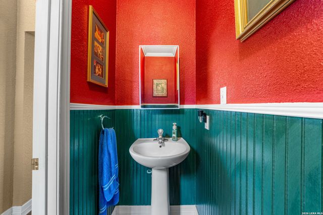 360 PR 4619, Castroville, TX 78009