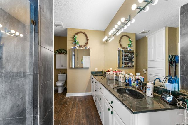 360 PR 4619, Castroville, TX 78009