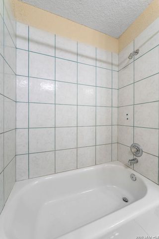 360 PR 4619, Castroville, TX 78009