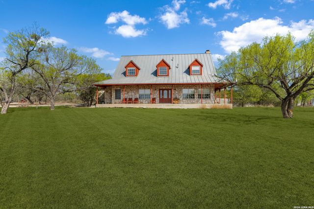 360 PR 4619, Castroville, TX 78009