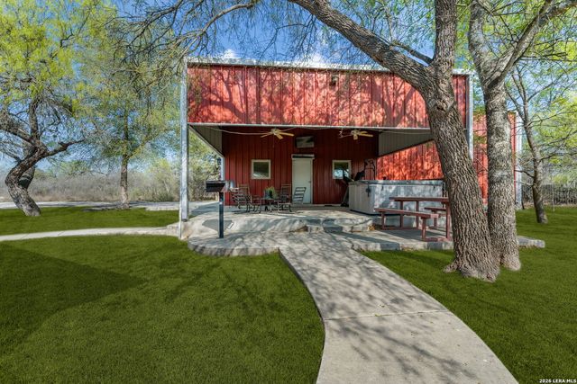 360 PR 4619, Castroville, TX 78009