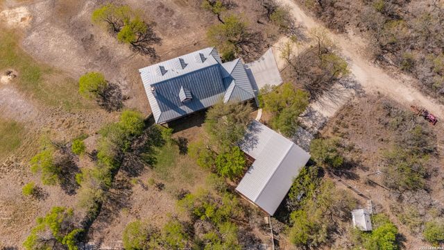 360 PR 4619, Castroville, TX 78009