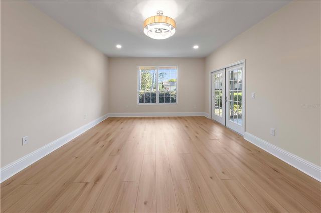 4424 HIGHLAND PARK 5, Sarasota, FL 34235