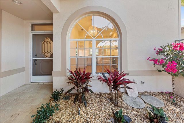 4424 HIGHLAND PARK 5, Sarasota, FL 34235