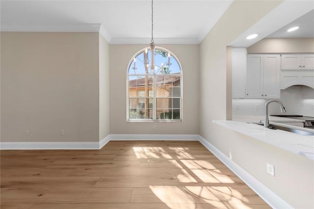 4424 HIGHLAND PARK 5, Sarasota, FL 34235