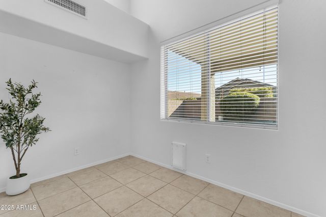 15961 W VENTURA Street, Surprise, AZ 85379