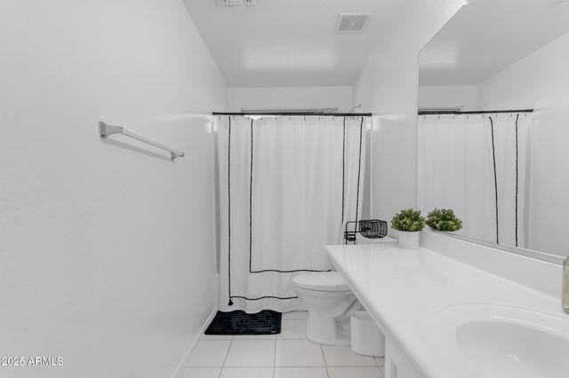 15961 W VENTURA Street, Surprise, AZ 85379