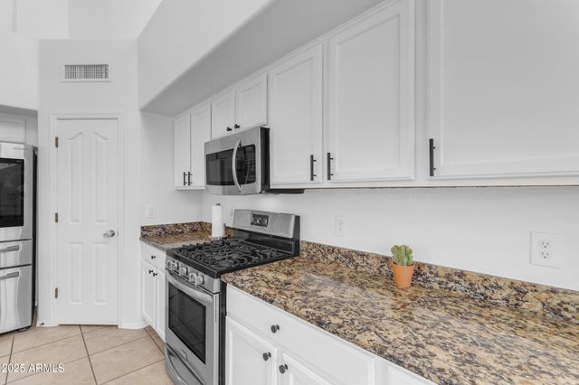 15961 W VENTURA Street, Surprise, AZ 85379