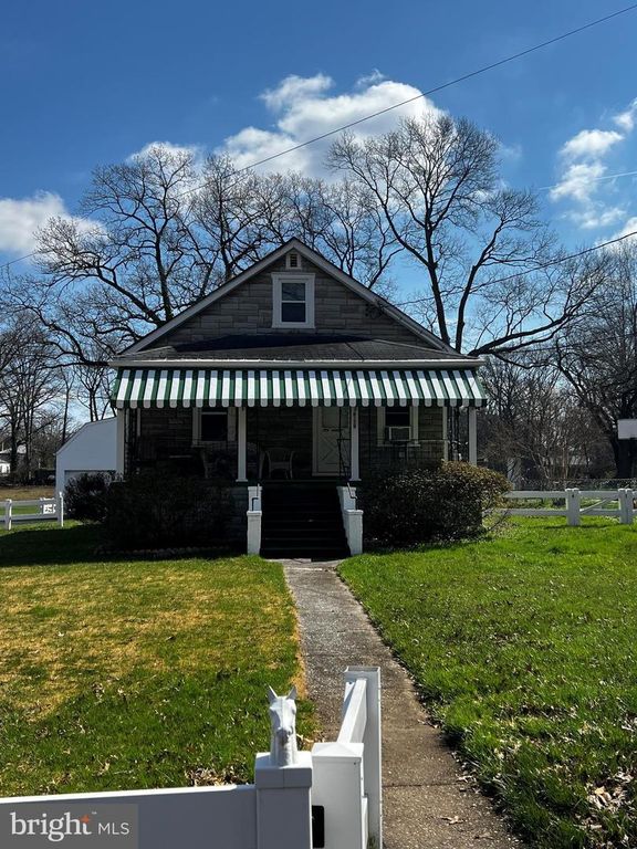 6129 NAVAL AVE, Lanham, MD 20706