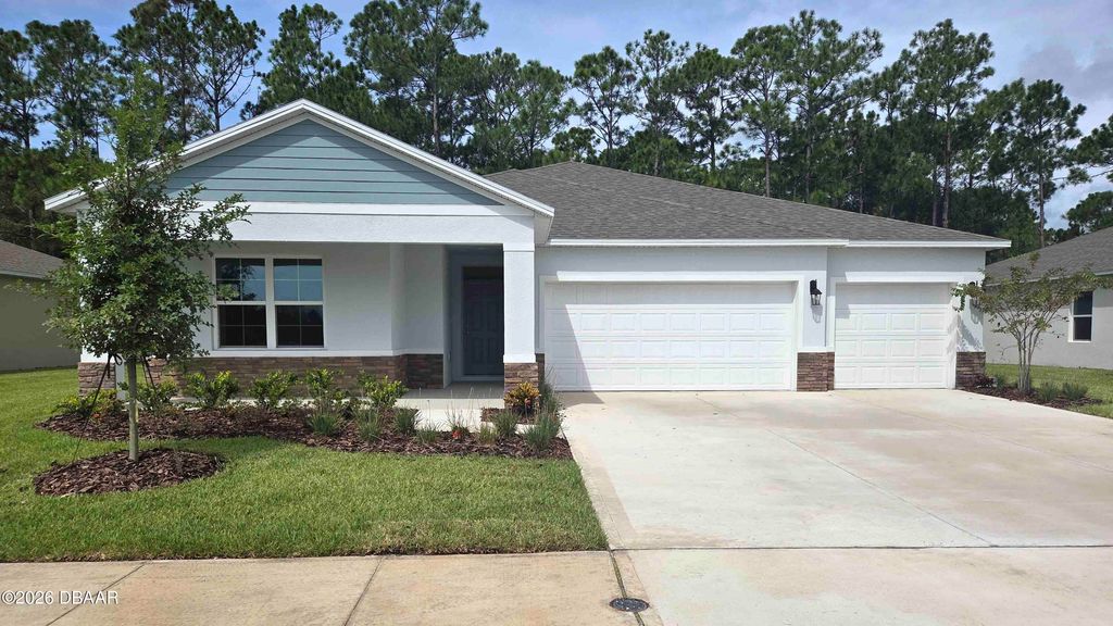 1136 Morfontaine Street, Daytona Beach, FL 32124