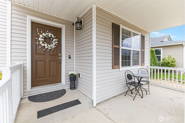 114 Lane Boulevard NE, Orting, WA 98360