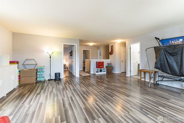 114 Lane Boulevard NE, Orting, WA 98360