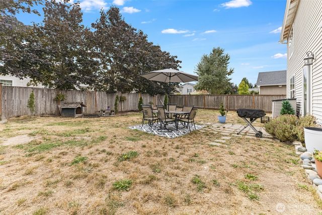 114 Lane Boulevard NE, Orting, WA 98360