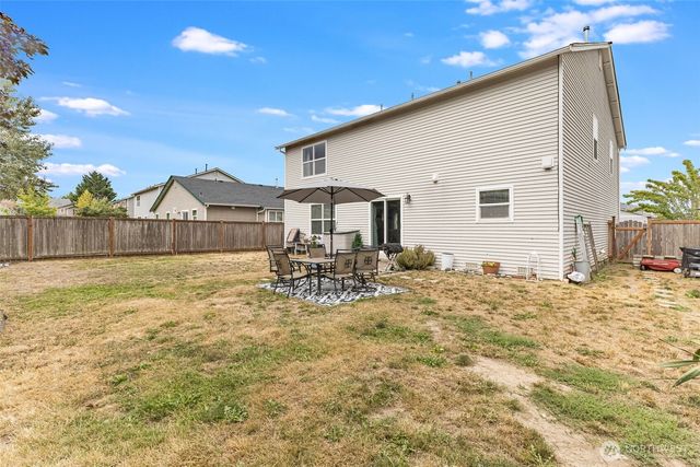 114 Lane Boulevard NE, Orting, WA 98360