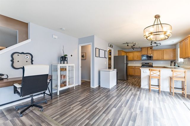 114 Lane Boulevard NE, Orting, WA 98360