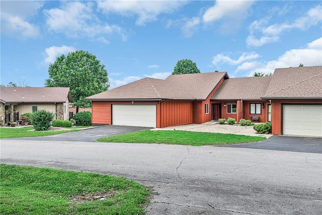 5 Blake Lane, Bella Vista, AR 72714