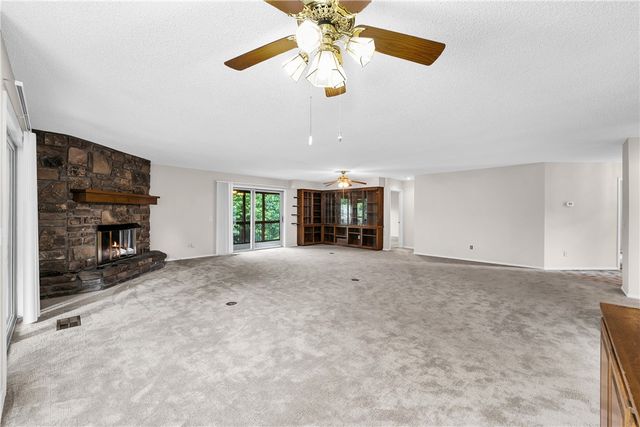 5 Blake Lane, Bella Vista, AR 72714
