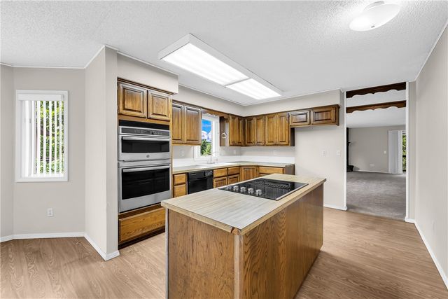 5 Blake Lane, Bella Vista, AR 72714