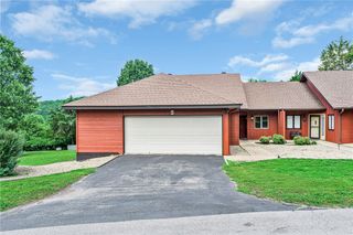 5 Blake Lane, Bella Vista, AR 72714