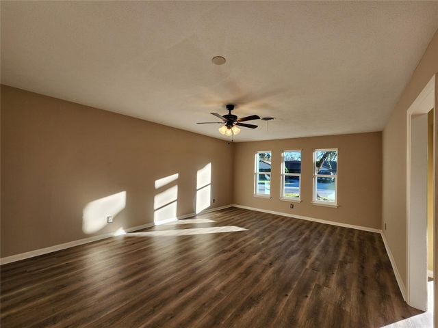 2304 Belvedere Drive, Baytown, TX 77520