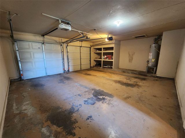 2304 Belvedere Drive, Baytown, TX 77520