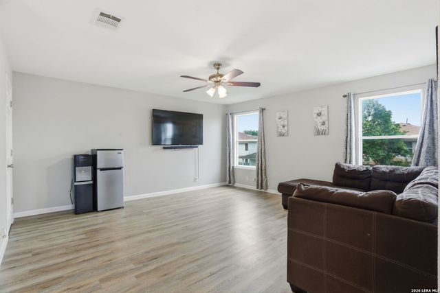 5930 Sapphire Cave, San Antonio, TX 78222