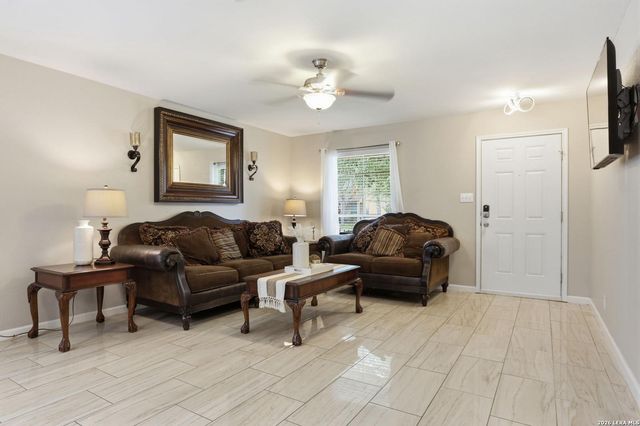 5930 Sapphire Cave, San Antonio, TX 78222