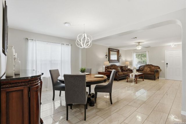 5930 Sapphire Cave, San Antonio, TX 78222