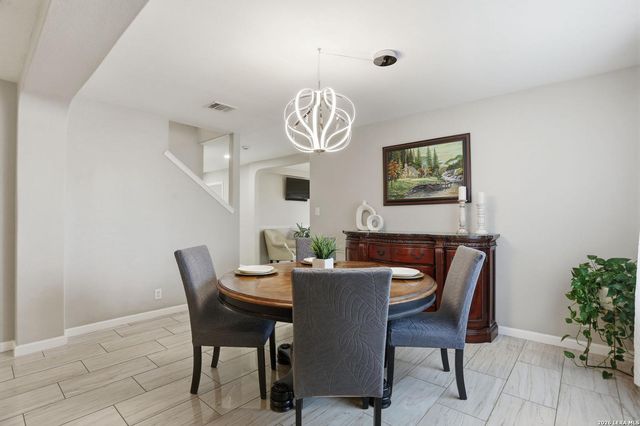 5930 Sapphire Cave, San Antonio, TX 78222