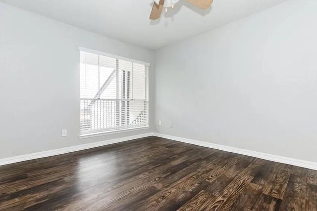 4400 Memorial Drive 22-2160, Houston, TX 77007