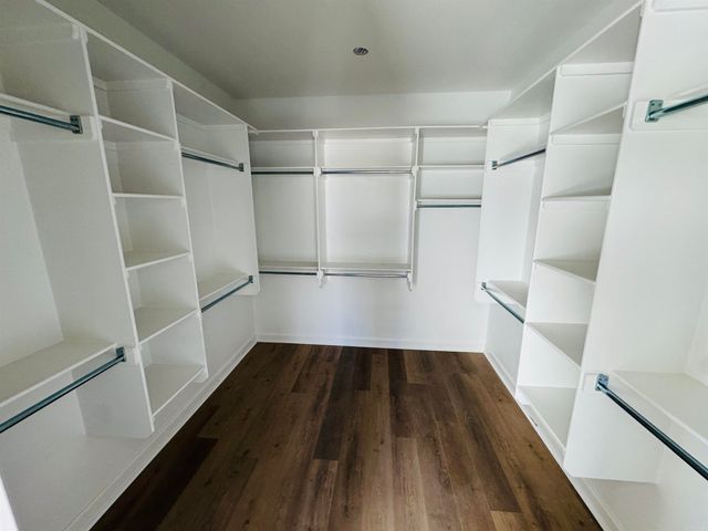 520 Forest Oak Cove, Jacksonville, AR 72076