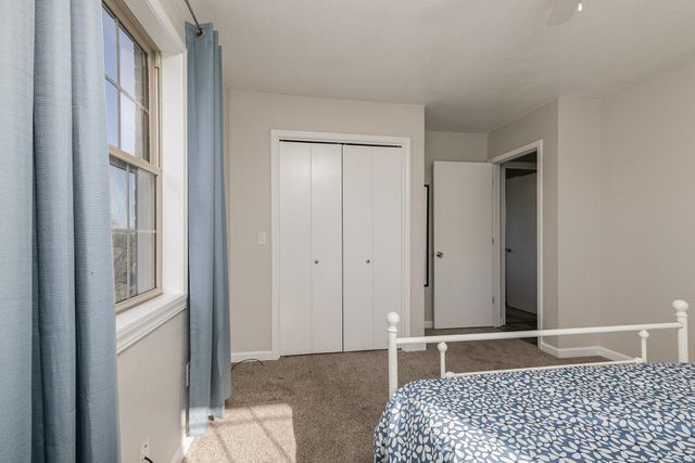 1341 W Pine Street, Bolivar, MO 65613