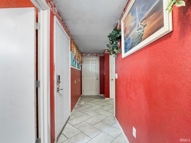 2903 Stardale Drive, Fort Wayne, IN 46816