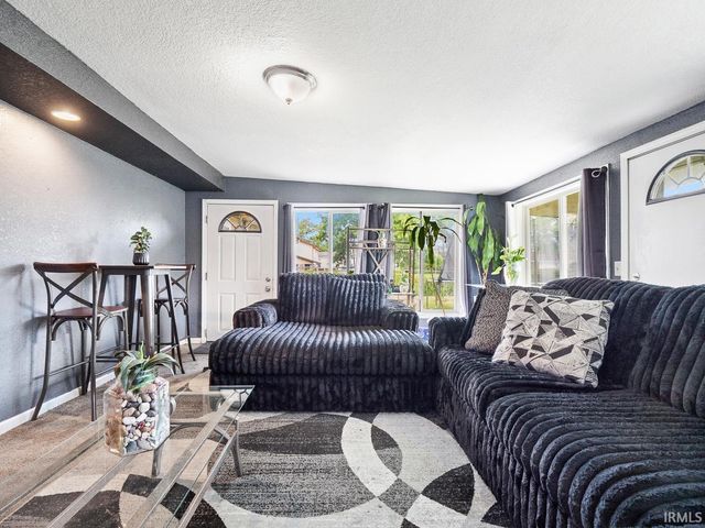 2903 Stardale Drive, Fort Wayne, IN 46816