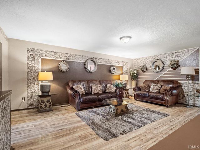 2903 Stardale Drive, Fort Wayne, IN 46816