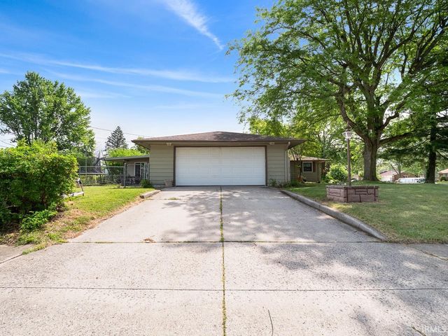 2903 Stardale Drive, Fort Wayne, IN 46816