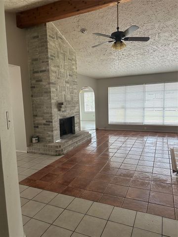 10510 Clear Cove Lane, Houston, TX 77041