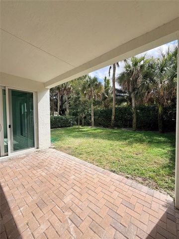 4300 Buttonwood Drive, Delray Beach, FL 33445