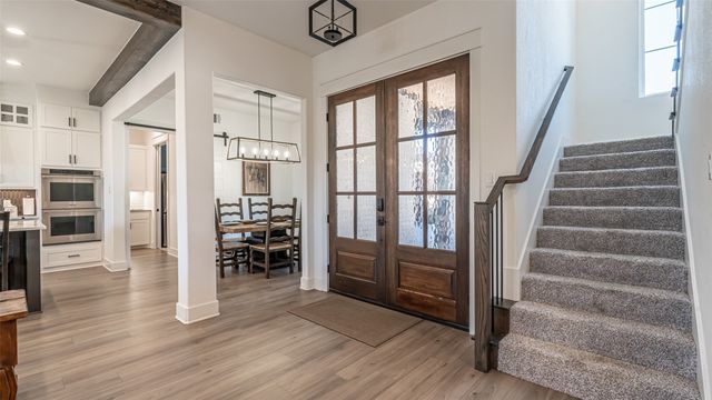 5611 Hondo Drive, De Cordova, TX 76049