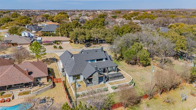 5611 Hondo Drive, De Cordova, TX 76049