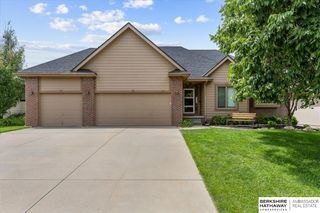 8102 N 164th Street, Bennington, NE 68007