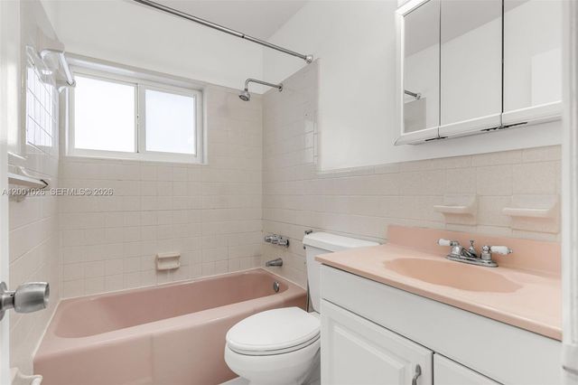 310 SW 76th Ct 1, Miami, FL 33144