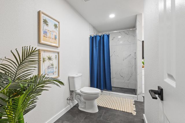 34 Cambridge Drive, Pottsboro, TX 75076