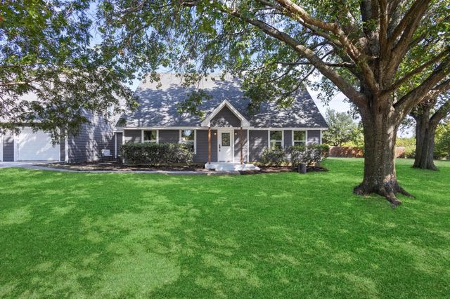 34 Cambridge Drive, Pottsboro, TX 75076