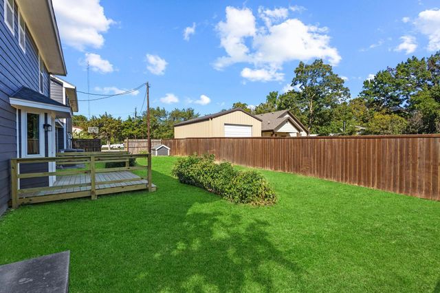 34 Cambridge Drive, Pottsboro, TX 75076