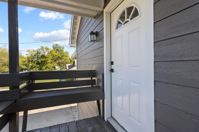 34 Cambridge Drive, Pottsboro, TX 75076