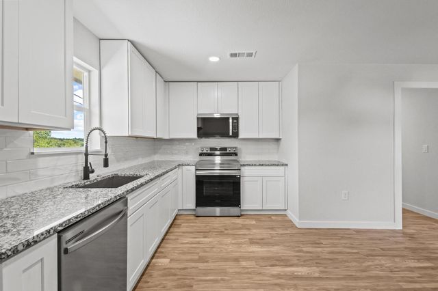 34 Cambridge Drive, Pottsboro, TX 75076